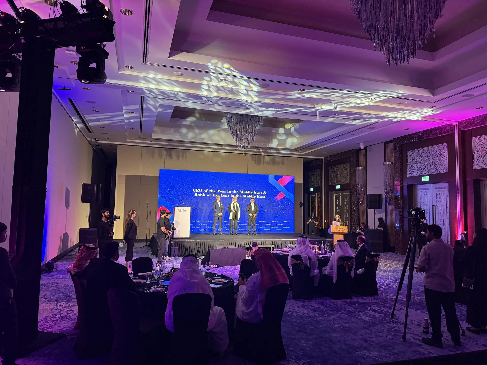 Awards and gala environment with an LED stage, camera position and room lighting.